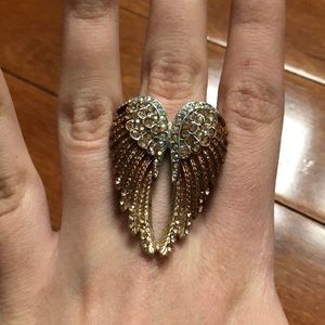 Angel wings accessory ring